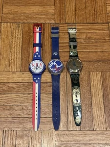Lote (3) relojes vintage de los Juegos Olímpicos de Atlanta 1996 EE. UU. hecho en Suiza - Imagen 1 de 10