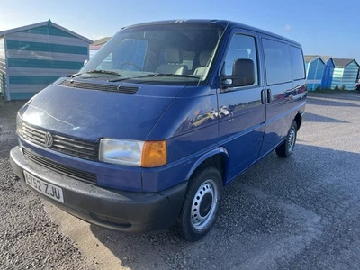 VW T4 Transporter 888 Special Low Mileage 2.5 - Image 1 of 4