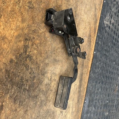 Pedal de aceleração 99-01 Ford F250 F350 OE 7.3 7.3L acelerador diesel F81A-9F836-AE - Imagem 1 de 4