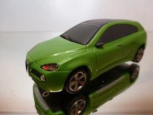 ALEZAN ALFA ROMEO KAMAL - GENEVE 2003 - GREEN METALLIC 1:43 - EXCELLENT - 15/16 - Imagen 1 de 7