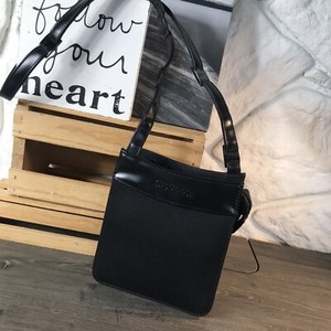 Las mejores ofertas en Bandolera pequeña Kenneth Cole Reaction Bolsas y  bolsos para Mujer | eBay