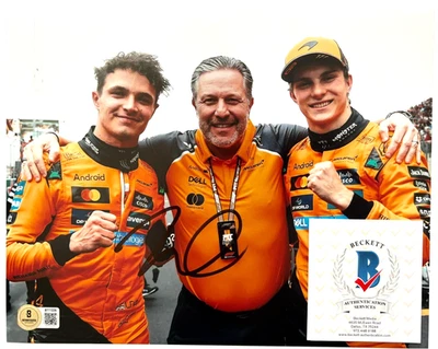 ZAK BROWN SIGNED 8X10 PHOTO MCLAREN FORMULA ONE F1 RACING TEAM OSCAR LANDO BAS - Image 1 of 2