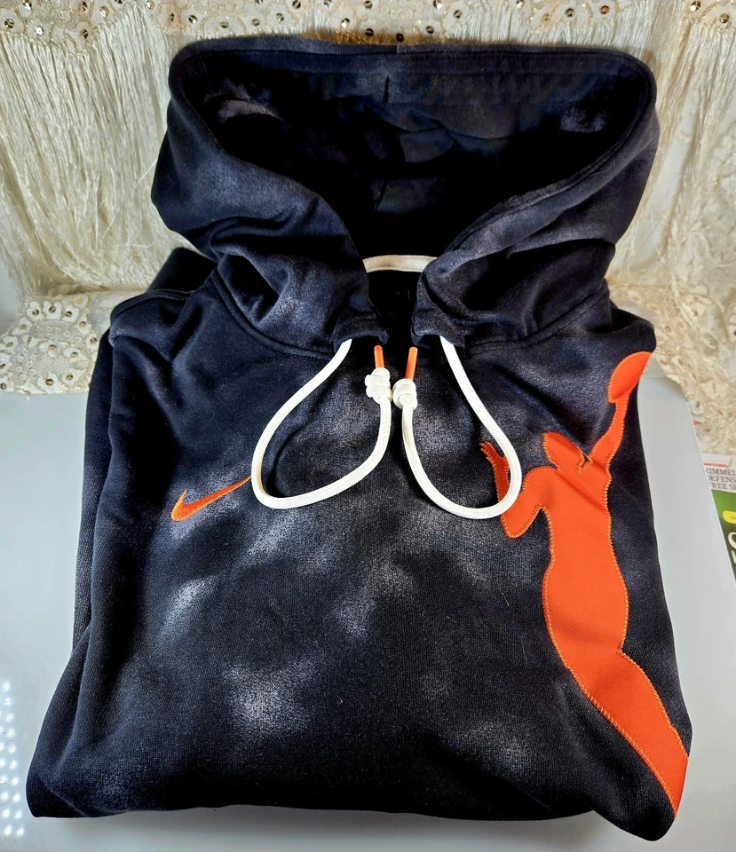 Moletom com capuz Nike masculino XXL Team 13 preto tingido Dri-Fit WNBA 58"C - Imagem 1 de 4