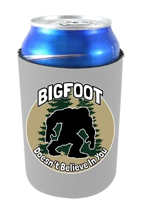 Lata Coolie Bigfoot Doesn't Believe In You neoprene dobrável 12 oz - Imagem 1 de 2