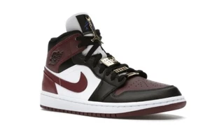 Jordan 1 Mid SE Black Dark Beetroot (W) - Bild 1 von 5