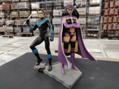Batman Familia Multi-Parte Estatua Parte 2 Nightwing Huntress Nuevo 783/2000 DC Directo Foto 1 de 4