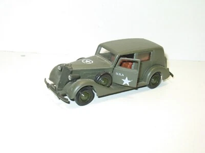 Solido, Car Packard Military Staff USA Opening Doors - Image 1 of 2