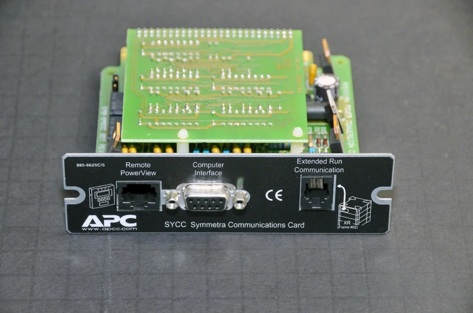 Tarjeta de comunicaciones Symmetra de APC SYCC 885-6625C/S Foto 1 de 1