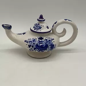Tetera Biagioli porcelana azul y blanca. Hecho en Italia. 9 pulgadas de ancho - Imagen 1 de 14