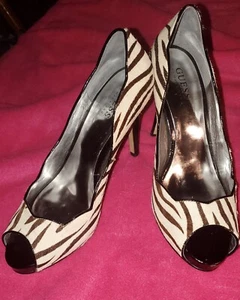 Guess by Marciano Calf Fur Zebra Print Peep Toe Heels Size 8 - Picture 1 of 12
