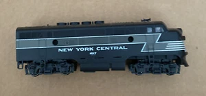 HO Scale New York Central 1617 Locomotive BB - Picture 1 of 2
