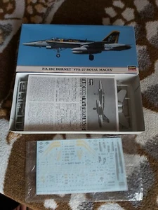 Hasegawa 00166 F/A-18C VFA-27 Royal Maces 1/72 - Imagen 1 de 5