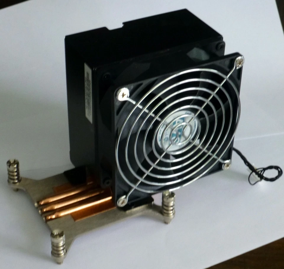 HP 647287-001 Z620 CPU Heatsink  and  Fan Assembly - Image 1 of 1