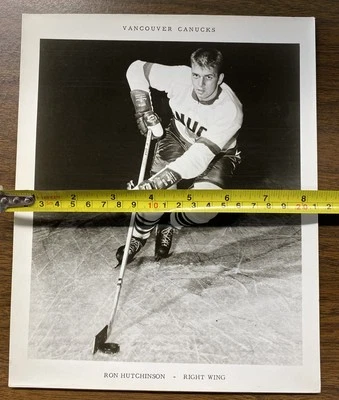 RARE 1960-61 WHL Vancouver Canucks Ron Hutchinson Original Photo - Image 1 of 2