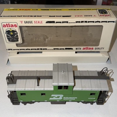 O Gauge Burlington Northern Cupola Caboose  #10458 BN with Box  - Image 1 of 4