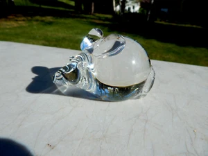 STEUBEN (USA) CRYSTAL GLASS 4 INCH LONG MOUSE FIGURINE WITH CLOTH BAG - Picture 1 of 20