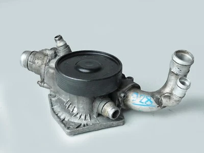 2011 - 2013 Bmw X5 E70 Xdrive50i 4.4L Thermostat Housing Coollant Water Pump Oem - Imagem 1 de 4