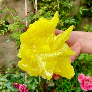 1,4 Pfund Mineralien ** GROSSER EINHEIMISCHER SCHWEFEL OnMATRIX Sizilien - KOSTENLOS - Bild 1 von 16