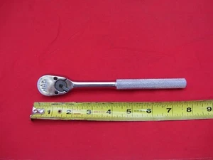 MAC TOOLS XR8K - 3/8" DRIVE PEAR HEAD RATCHET KNURLED HANDLE - Picture 1 of 9