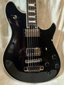 EVH WOLFGANG USA CUSTOM - Picture 1 of 10