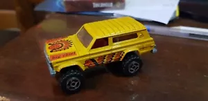 MAJORETTE 236 1/64 4X4 CHEROKEE BIG CHIEF VERY GOOD VINTAGE - Foto 1 di 4