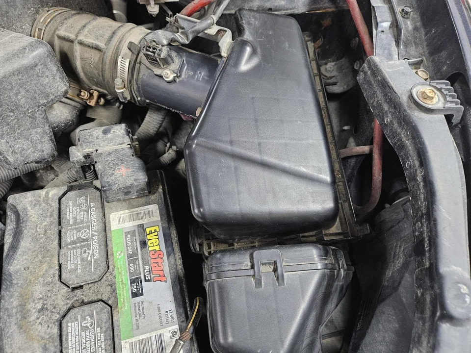 2003 - 2007 NISSAN MURANO 3.5L CAIXA DE PURIFICADOR DE AR *TESTADO FUNCIONANDO* FABRICANTE DE EQUIPAMENTO ORIGINAL 16500CA000 - Imagem 1 de 1