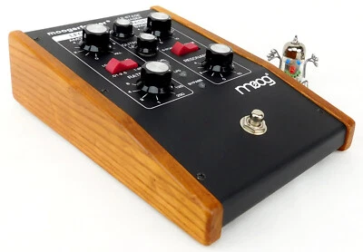 Moog Moogerfooger MF-103 12-Stage Phaser Synth +Fast Neuwertig+ 1,5J Garantie - Bild 1 von 4