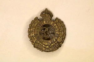 WW2 British Army Royal Engineers Brass Cap Badge GVI Kings Crown - Picture 1 of 2