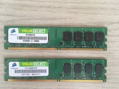 2 Banchi di RAM da 1GB cad. Corsair VS1GB667D2 - Immagine 1 di 3