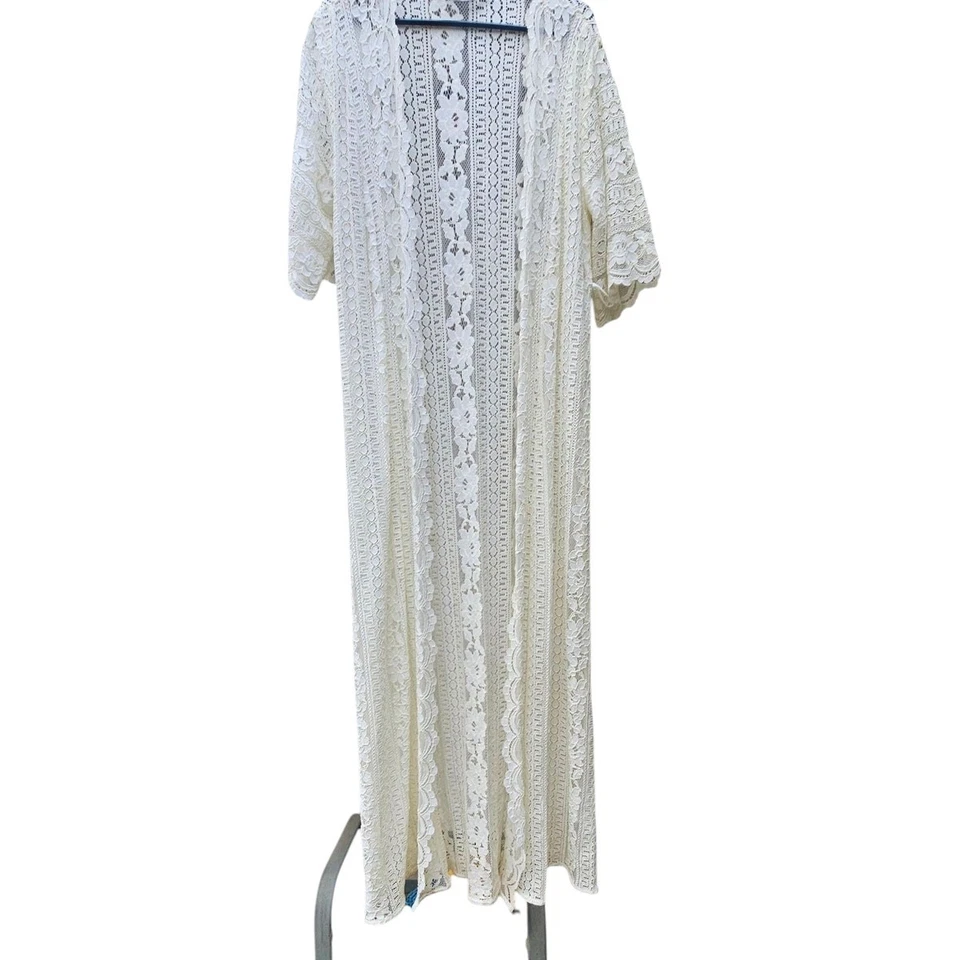 Bata de encaje vintage Le Rose Creme para mujer talla pequeña mediana  Foto 1 de 4