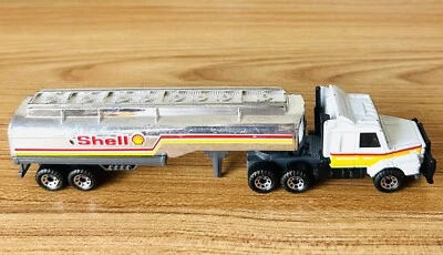MATCHBOX CONVOY CY17 SCANIA T142 PETROL TANKER 1985 1:90 SHELL 7” Semi - Image 1 of 4