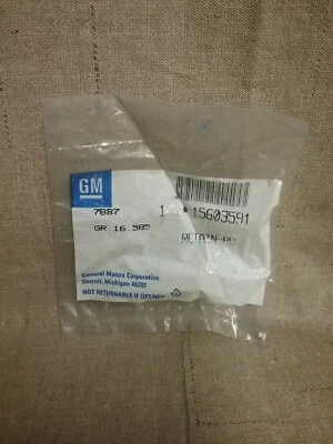 GM Step Pad Retainer 15603591 Includes 1 retainer only - Image 1 of 2
