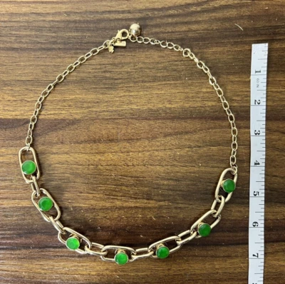 Collar Kate Spade con cadena de cristal verde Foto 1 de 4
