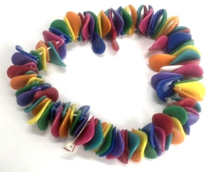 Vintage Woolworth New 80’s Plastic Guitar Pick Tear Drop Multicolored Bracelet - Picture 1 of 6