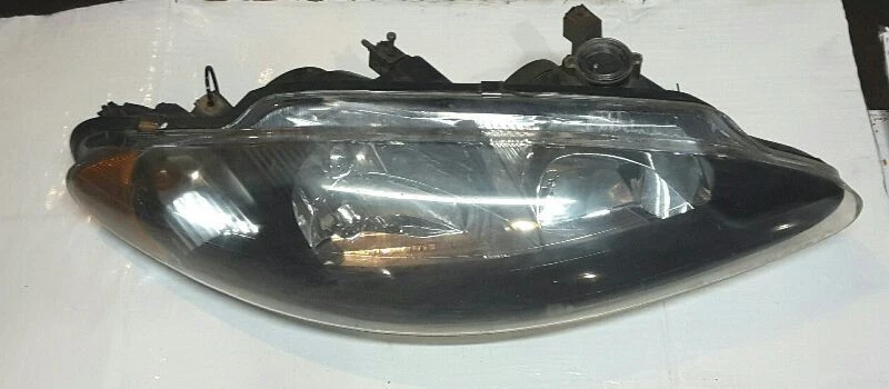 Passenger Right Headlight Fits 98-04 INTREPID 21384 Foto 1 de 1