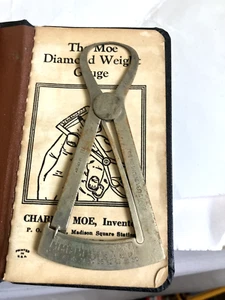 1951 Moe Diamond Weight Gauge mit Buch - Bild 1 von 10