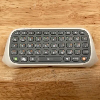 Microsoft Xbox 360 Chatpad X814365-001 White English QWERTY Controller Keyboard - Image 1 of 4