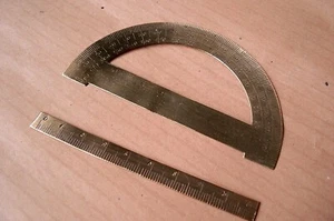 GONIOMETRO RIGHELLO IN OTTONE INGEGNERIA MASSONERIA ARCHITETTURA DISEGNO TECNICA - Foto 1 di 6