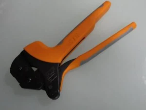 TE Interno #: 2362810-1SDE MARCO DE HERRAMIENTA DE MANO CRIMP CON TROQUELES .75 - 18AWG - Imagen 1 de 6