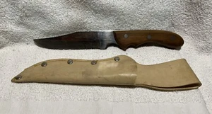 Vintage Antique Boone Special 420 Hunting Knife with Leather Case - Picture 1 of 4