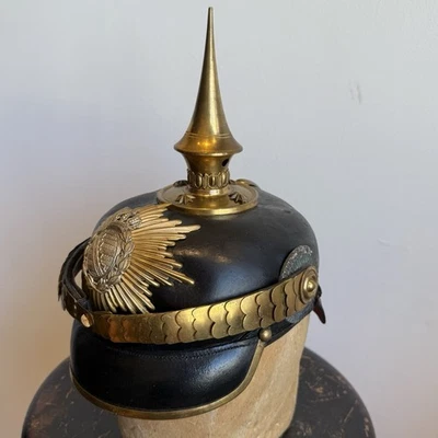 Casco completo oficial sajón alemán Pickelhaube original de la Primera Guerra Mundial  Foto 1 de 4