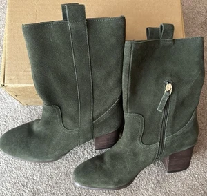 Violet & Red : NEW Suede Leather Mid Calf Pull-On Western Boots : Size 8 1/2 - Picture 1 of 3
