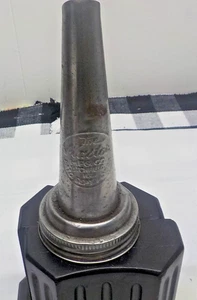 Antik Der Meister Mfg. Co. Gas Öl Flasche Ausgießer Litchfield, Illinois Pat 1926 - Bild 1 von 3
