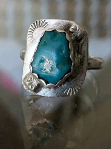 Native American New Mexico OLD PAWN Sterling Turquoise Ring size 8 Unsigned - Picture 1 of 16