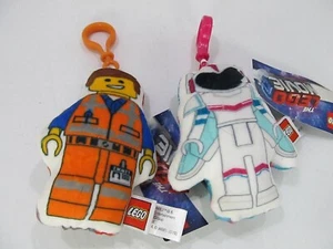 LEGO Movie 2 Peluche Lotto di 2 Emmet &Sweet Mayhem Clip Accessorio Zaino - Foto 1 di 6