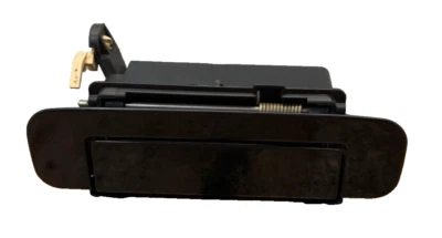 Manija de puerta exterior derecha AUDI A4 1996 97 98 99 (montaje) a través de vin 199999 trasero Foto 1 de 4