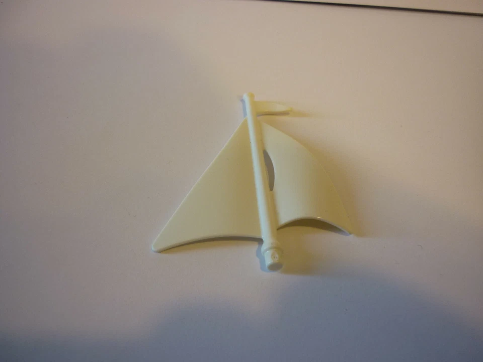 PLAYMOBIL LOT ACCESSOIRES voile de bateau pour jouet d'enfant  - Photo 1/1