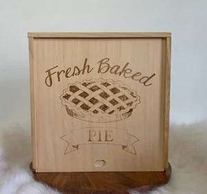 Vintage Martha Stewart Wood Dessert Box w/Lid - Picture 1 of 6