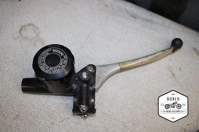 Honda CB750 1974 cuatro frenos delanteros cilindro maestro N1-3433. ACB Foto 1 de 4