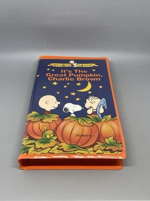 Peanuts Classic, It's the great pumpkin, Charlie Brown, Children Animated VHS - Image 1 of 4